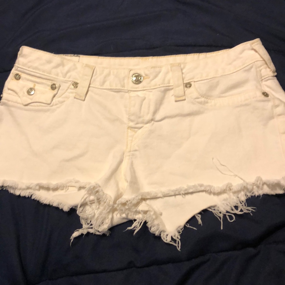 Women True Religion white shorts size 33